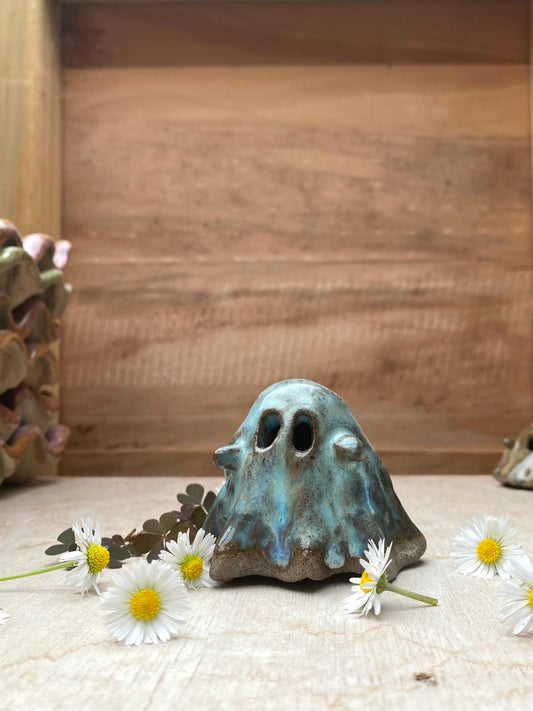 Ghosties // Large