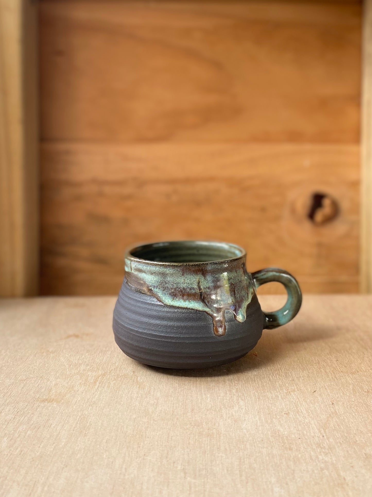 Blueberry drips Mug - 220ml