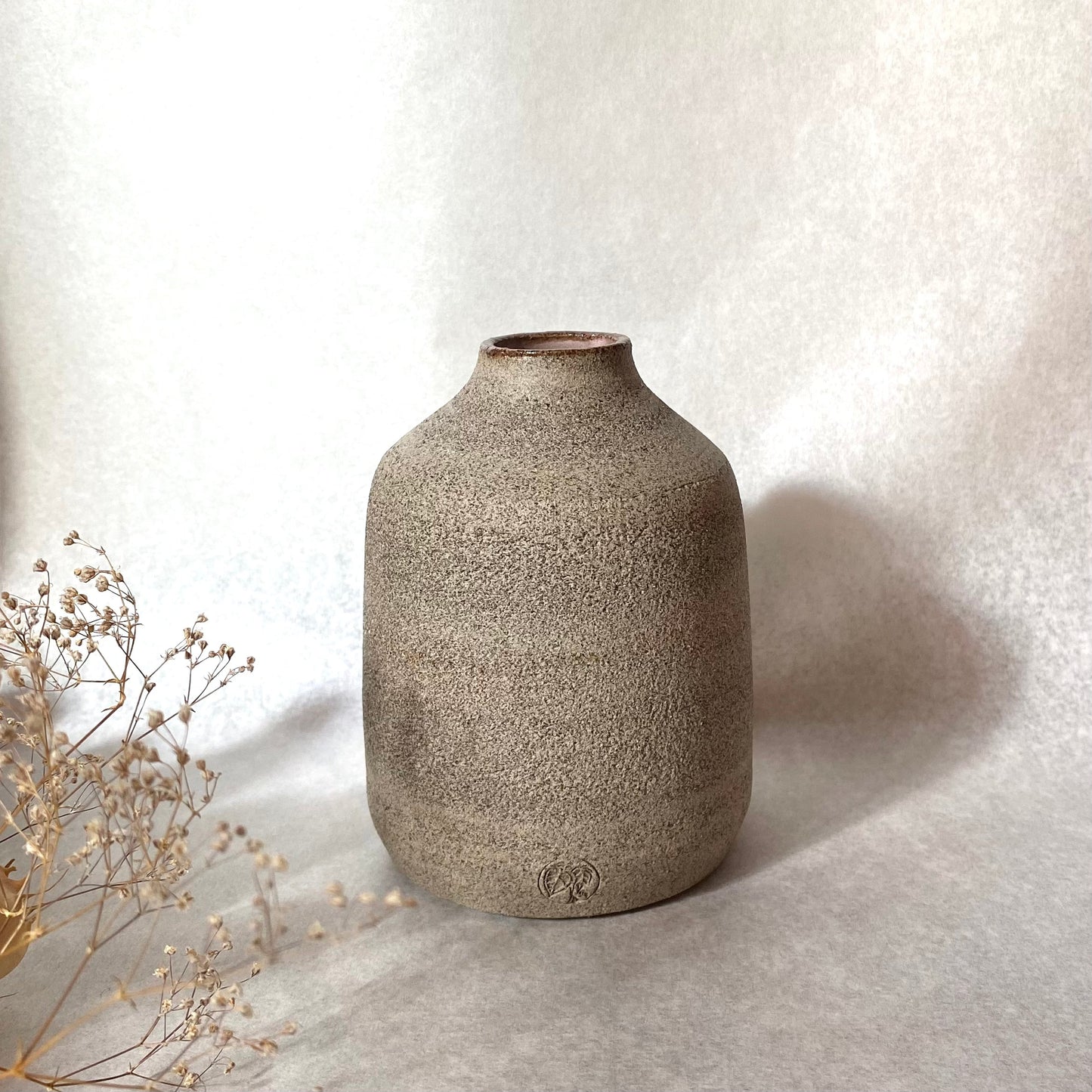 Speckled Bud Vase - Curved // PRE ORDER